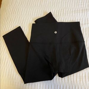 Lululemon high rise wunder under crops